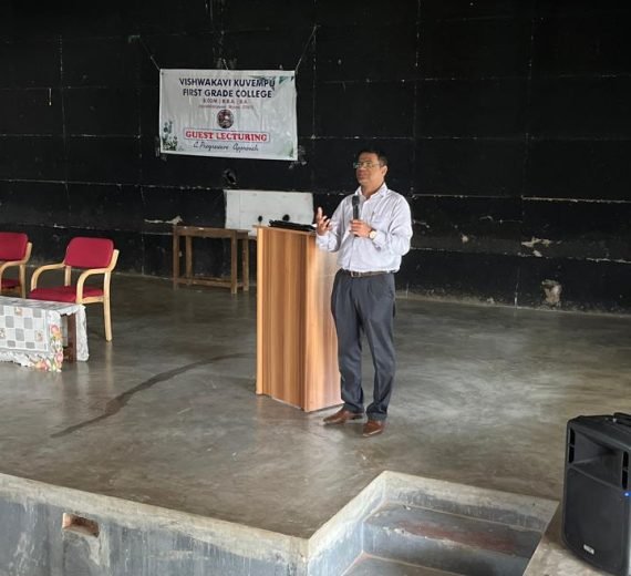 English guest lecturer (2)